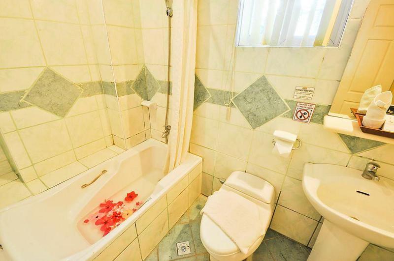 One Mgm Boracay Resort Village Manoc-Manoc Bagian luar foto